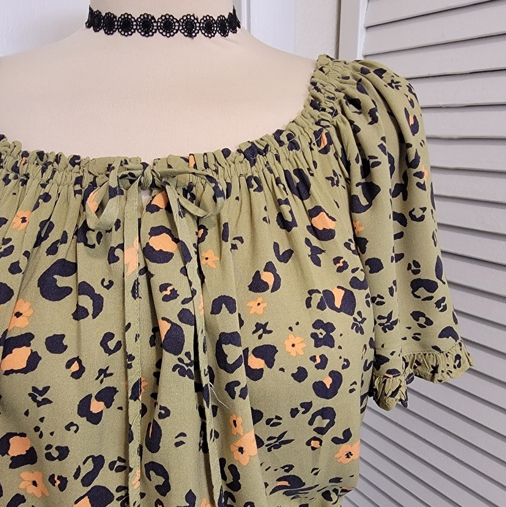 JESSICA SIMPSON GREEN CHEETAH PRINT ROMPER NWT - Picture 7 of 7